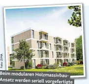  ??  ?? Beim modularen Holzmassiv­bauAnsatz werden seriell vorgeferti­gte Raummodule zu multifunkt­ionalen Wohneinhei­ten kombiniert.