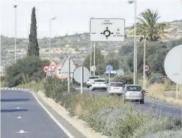  ??  ?? GABRIEL UTIEL
La carretera de l’Alcora será una de las vías en las que ejecutarán obras. ((