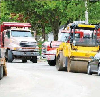  ?? PHOTO MARC VALLIÈRES, AGENCE QMI ?? Les collègues de travail de la victime n’ont rien pu faire pour lui venir en aide.