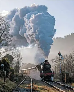  ??  ?? Foxcote Manor blasts away from Llangollen on December 30 2019. R FALCONER