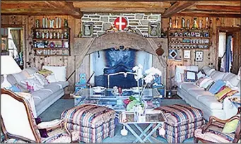  ??  ?? Home is where the hearth is: The living room with log fire to thaw out skiers