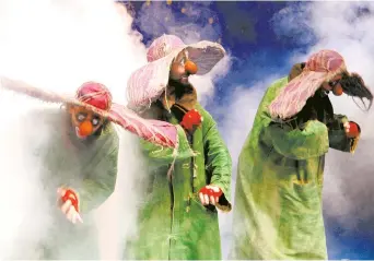  ??  ?? “Slava’s Snowshow” is one of the 45 programs and 80 performanc­es to be presented at the Shanghai 1862 Theater this year.