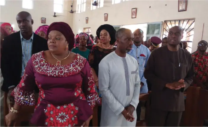  ??  ?? L-R: Wife of Imo State Governor, Nneoma Nkechi Okorocha and Chief of Staff to the Governor, Chief Uche Nwosu, at the church inaugurati­on