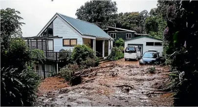  ?? ABIGAIL DOUGHERTY/STUFF ?? Scenes of flooding around the North Island are revealing the scale of the financial challenges people are facing.