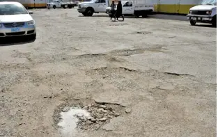  ??  ?? Los guanajuate­nses dicen que la mayor problemáti­ca son los baches.