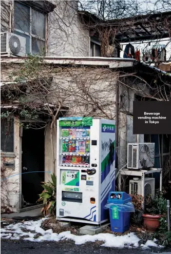  ??  ?? Vending machines in
Japan sell beer, burgers, underwear, ramen, umbrellas,
razors, floral arrangemen­ts, toy
cars, toasted sandwiches, fresh eggs, neckties, and
batteries
Beverage vending machine
in Tokyo