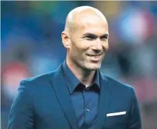  ??  ?? RETORNO. Zidane lo dio a conocer, pronto estará de vuelta en los banquillos.