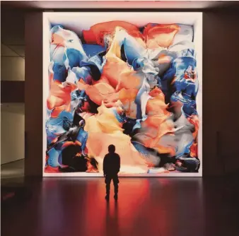  ?? ?? Refik Anadol. «Unsupervis­ed» è il progetto multimedia­le che proietta immagini digitali create con l’AI per ripensare duecento anni di arte dalla collezione permanente del MoMA a New York
THE MUSEUM OF MODERN ART. PHOTO: ROBERT GERHARDT