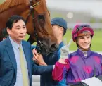  ?? ?? Michael Chang and Lyle Hewitson enjoy Ching’s success; Zac Purton salutes aboard Francis Lui’s Stoltz; and Harry Bentley and Caspar Fownes in the winner’s circle again.