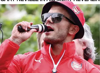  ??  ?? Passion: Jack Wilshere stirs the emotions of the Arsenal supporters on the club’s FA Cup parade