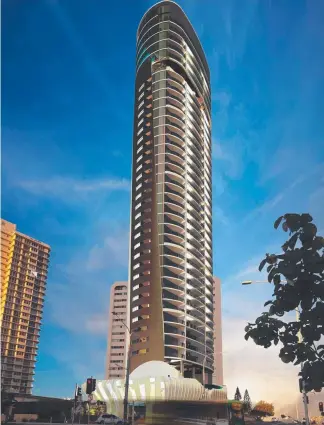  ??  ?? Artist impression of apartment tower approved for 3321-3323 Surfers Paradise Blvd.