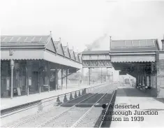  ??  ?? A deserted Burscough Junction Station in 1939