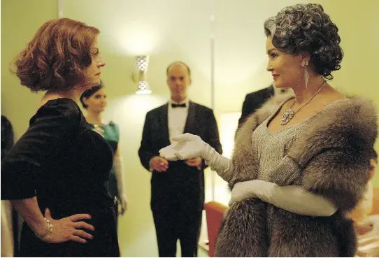  ?? SUZANNE TENNER/FX/THE ASSOCIATED PRESS ?? Susan Sarandon, left, stars as Bette Davis and Jessica Lange is Joan Crawford in the new FX Canada series, Feud: Bette and Joan.