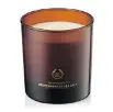  ?? PHOTO COURTESY OF THE BODY SHOP ?? The Body Shop’s Mediterran­ean Sea Salt candle evokes the crisp scent of the sea.