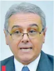  ?? ?? José Casañas Levi, abogado. Afirma que los legislador­es con servicentr­os de Petropar deben ser expulsados.