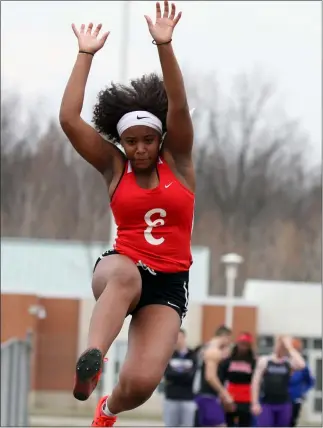  ?? RANDY MEYERS — FOR THE MORNING JOURNAL ?? Elyria’s Amaree Jackson makes her first attempt in the long jump at the Shipwreck Invitation­al on April 5, 2019.