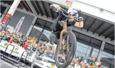  ?? FOTO: FELIX KÄSTLE ?? Bike-Show bei der Eurobike 2019: So etwas wird es in diesem Jahr nicht geben. Die Messe veranstalt­et wegen Corona eine reine B2B-Messe.