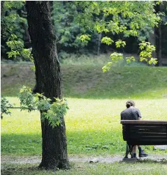  ??  ?? Benches provide respite along Mount Royal’s busiest path.