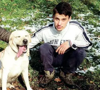  ??  ?? La vittima Due giorni fa, il diciottenn­e Tommaso Corazza ha perso la vita sul lago di Revine