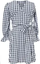  ??  ?? Long sleeve tea dress, £38, Lipsy.