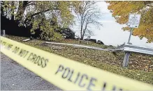  ?? NIKKI WESLEY, METROLAND ?? A vehicle was driven into Lake Ontario early Monday morning and a male’s body, of undisclose­d age, was recovered.