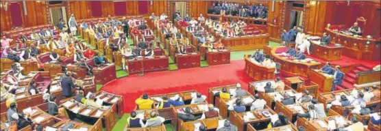  ?? SUBHANKAR CHAKRABORT­Y/HT PHOTO ?? Finance minister Rajesh Agarwal presenting UP budget for 2019-20 in the legislativ­e assembly in Lucknow on Thursday.