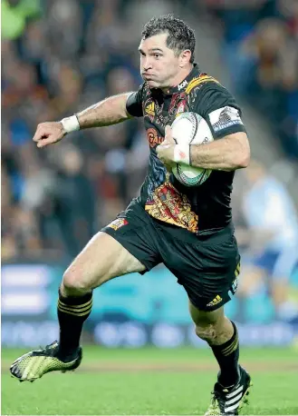  ?? PHOTOS: GETTY IMAGES ?? Stephen Donald will start at first five-eighth for the Chiefs against the Crusaders in Fiji.