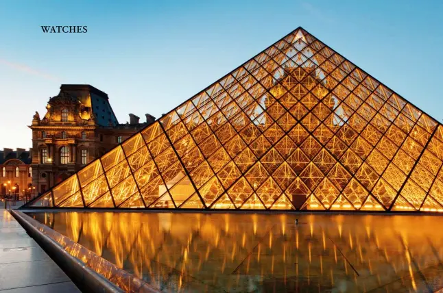  ??  ?? GOLDEN TRIANGLE
THE LOUVRE PYRAMID STANDS PROUDLY IN THE NAPOLEON COURTYARD