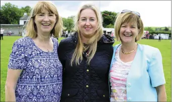  ??  ?? Phyllis Keating, Orla Keating and Bridie Brogan at Garland Sunday at Keash ( Pic; Tom Callanan )