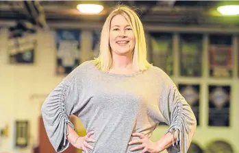  ?? STEVE MELLON/PITTSBURGH POST-GAZETTE ?? Shannon Gregg, 46, who was diagnosed with colon cancer after getting a colonoscop­y, continues to dance during her treatment, at Fire and Ice Allstars in Pittsburgh, Pennsylvan­ia, on March 21.