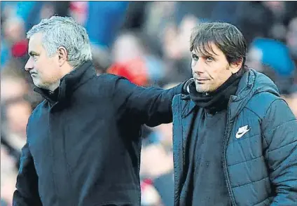  ?? FOTO: MD ?? Mourinho y Conte se saludan en un encuentro entre el United y el Chelsea esta temporada