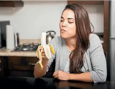  ?? 123RF ?? Increasing potassium intake from foods like bananas has been shown to reduce blood pressure in people with hypertensi­on.