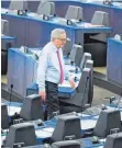  ?? FOTO: AFP ?? Jean-Claude Juncker geißelte die mangelnde Präsenz der Abgeordnet­en in Straßburg.