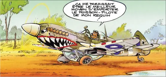  ??  ?? Exemplaire unique : le “Spitfire” à aquarium du Squadron 457 “Grey Nurse”, nom d’un requin vivant le long des côtes australien­nes.