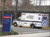  ?? Tyler Sizemore / Hearst Connecticu­t Media ?? An ambulence arrives at at Greenwich Hospital, a part of Yale New Haven Health, in Greenwich on March 31.