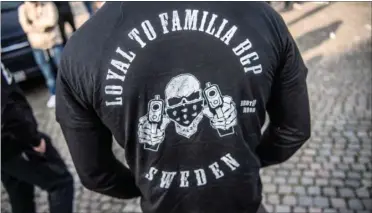  ??  ?? Tre medlemmer af Loyal to Familia sidder faengslet i en sag om det, politiet mener er et organisere­t narko-netvaerk.EBFOTO