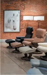  ??  ?? 7 Espace Stressless 18, rue de Courcelett­e, Rez-de-chaussée. Prix sur demande Assortimen­t de fauteuils.