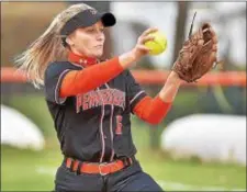  ?? KYLE FRANKO — TRENTONIAN FILE PHOTO ?? Pennsbury pitcher Alyssa Hileman in action.