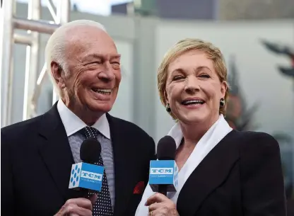  ?? (Kevork Djansezian/Reuters) ?? CAST MEMBERS Christophe­r Plummer and Julie Andrews are interviewe­d during the 50th anniversar­y of ‘The Sound of Music’ in Los Angeles, 2015.