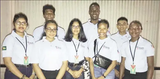  ??  ?? Absosaide Cadogan (extreme right) along with her fellow U.S Youth Ambassador’s moments before departing Guyana.