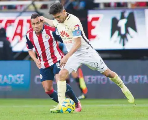  ?? | MEXSPORT ?? La visita del campeón Chivas al América era el duelo más atractivo de la jornada 10.