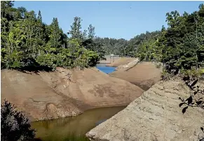  ?? ?? Auckland’s worst drought, in May 2020, saw dam levels fall to 43 per cent.