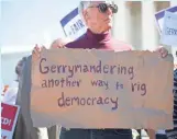  ?? JACK GRUBER, USA TODAY NETWORK ?? Supporters and protesters of the Wisconsin case were out in full force at the Supreme Court on Tuesday.