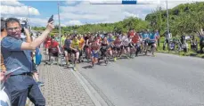  ?? SZ- FOTO: KHB ?? Hunderte Starter werden auch 2018 zum Lauterlauf erwartet.