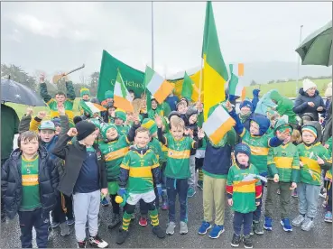  ?? ?? Castlelyon­s GAA members last Friday morning at the Fermoy St Patrick’s Day parade!