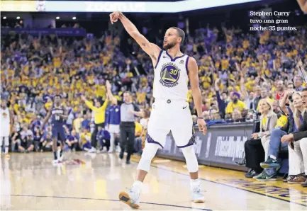  ??  ?? Stephen Curry tuvo una gran noche: 35 puntos.