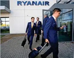  ?? AFP ?? Die Fluggesell­schaft Ryanair sucht vor allem Nachwuchsk­räfte.