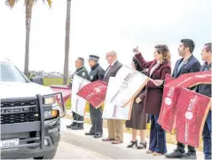  ?? ?? ﹝ En Rosarito, la gobernador­a Marina del Pilar Ávila Olmeda dio el banderazo al operativo de seguridad vacacional estatal Semana Santa 2023.