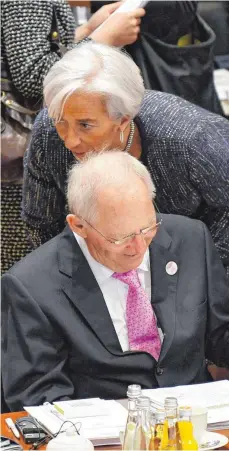  ?? FOTO: DPA ?? IWF-Chefin Christine Lagarde und Bundesfina­nzminister Wolfgang Schäuble (CDU) zum Auftakt des Treffens der G20-Finanzmini­ster in BadenBaden.