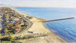  ?? MEDITERRÁN­EO ?? Imagen aérea de la línea litoral de Almassora, de más de tres kilómetros.